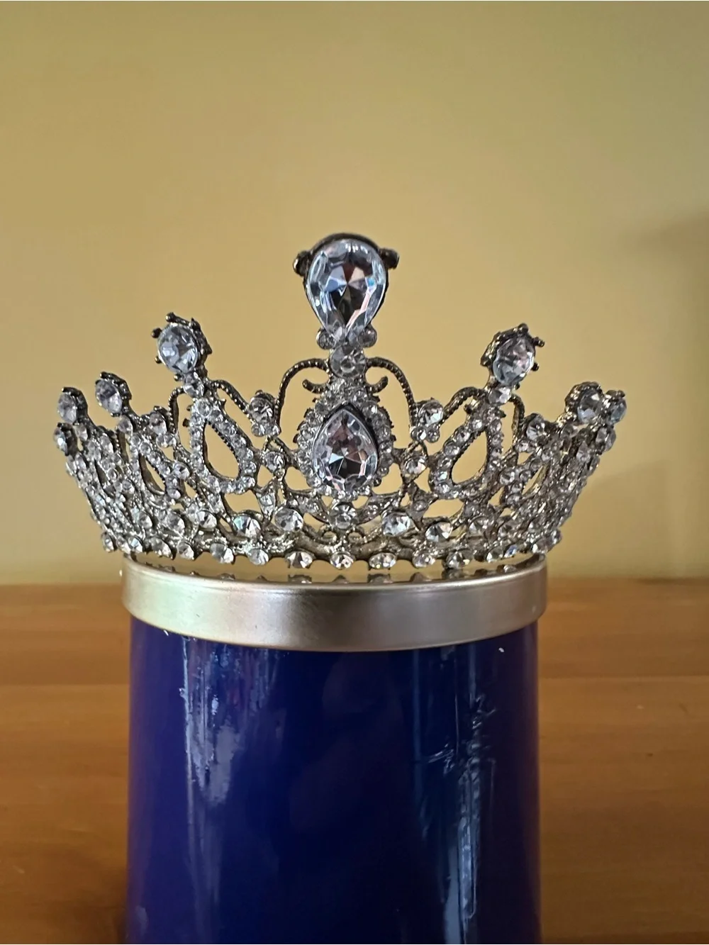 Silver Rhinestone Tiara Crown with Clear Gems